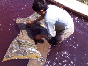 Washing the Initial Dyes - Ajrakh